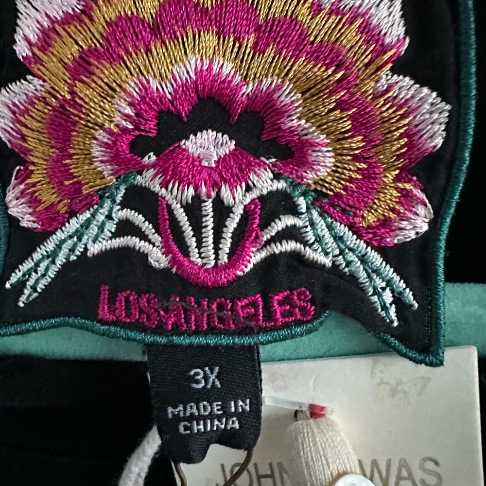 Johnny Was Embroidered Long-sleeve T-shirt